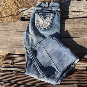 Cowgirl Tuff Co. Lacy Cream Bootcut Jeans 29x35